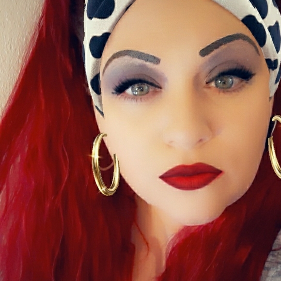 New stuff coming soon!! Woman's, Children's, shoes, home goods, skincare etc. - Picture 7 of 12